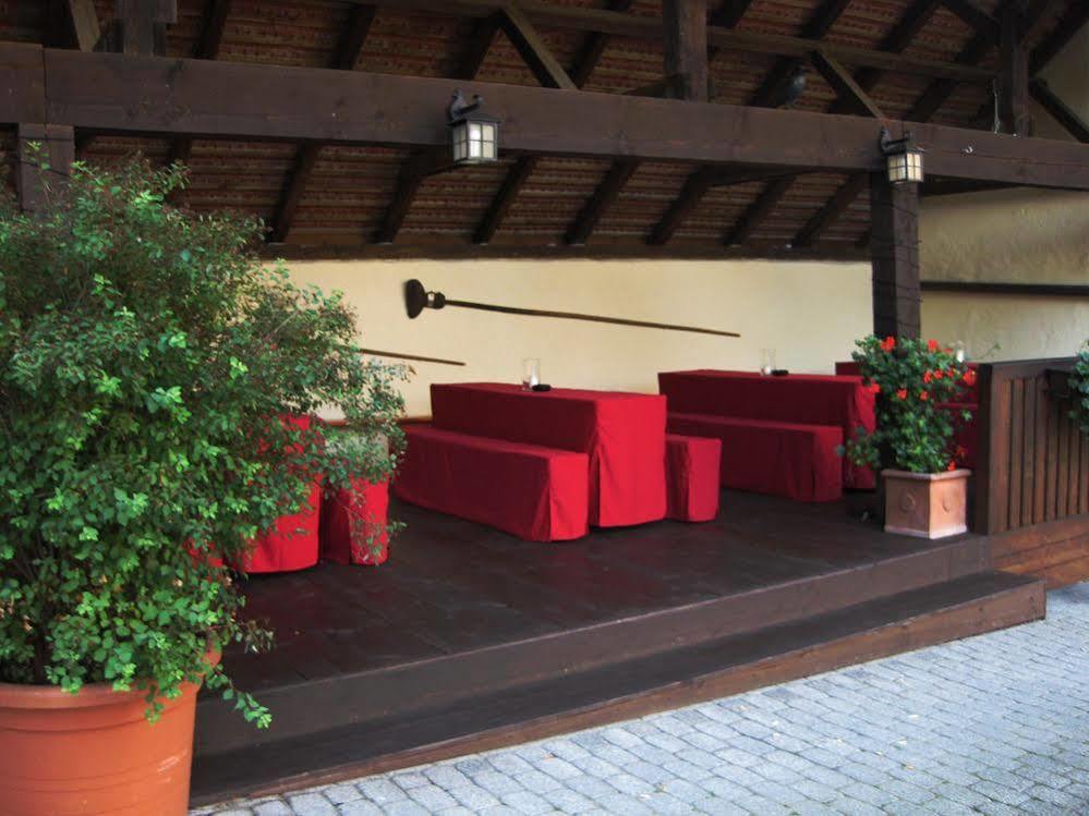 Landgasthof Und Hotel Weisser Lowe Eckental Exterior photo